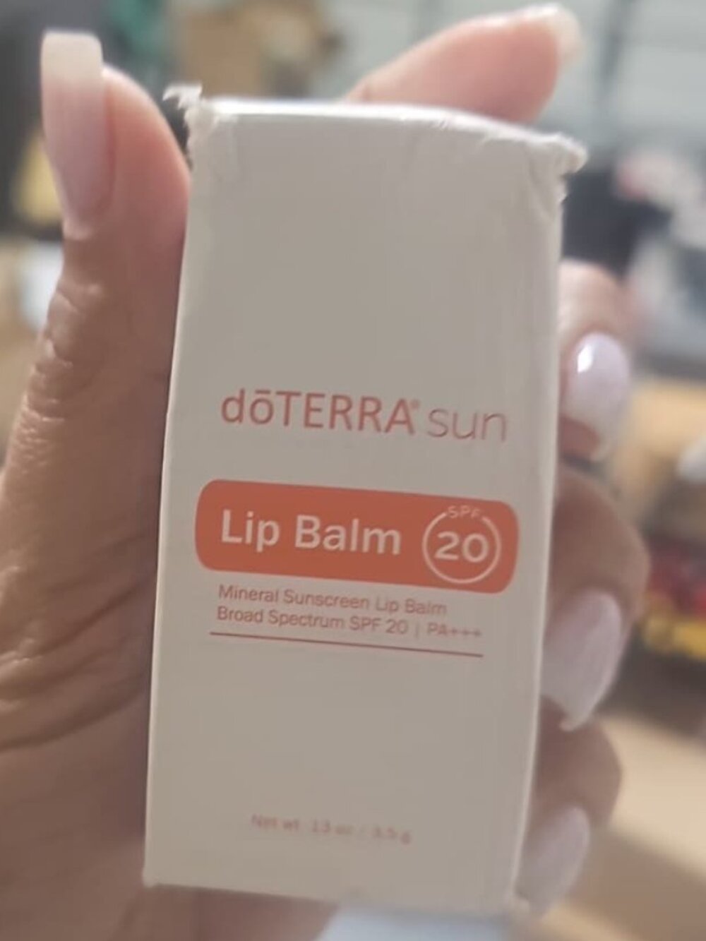 doTERRA Sun Lip Balm SPF 20 Mineral Sunscreen Lip Balm